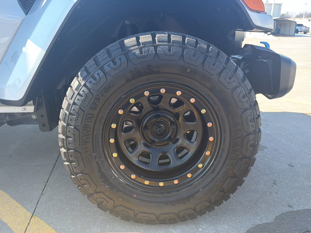 Used 2024 Jeep Wrangler Unlimited w/ Convenience Group image 9