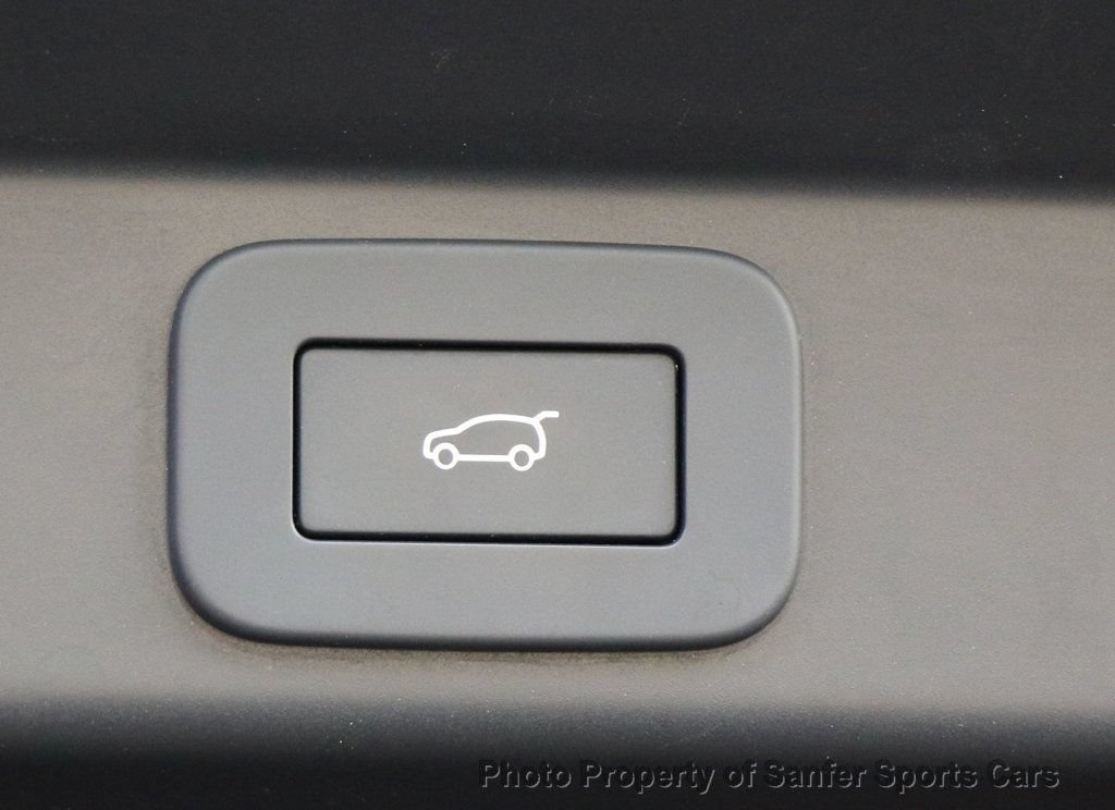 Used 2024 Land Rover Range Rover Sport Dynamic SE AWD/4WD image 11