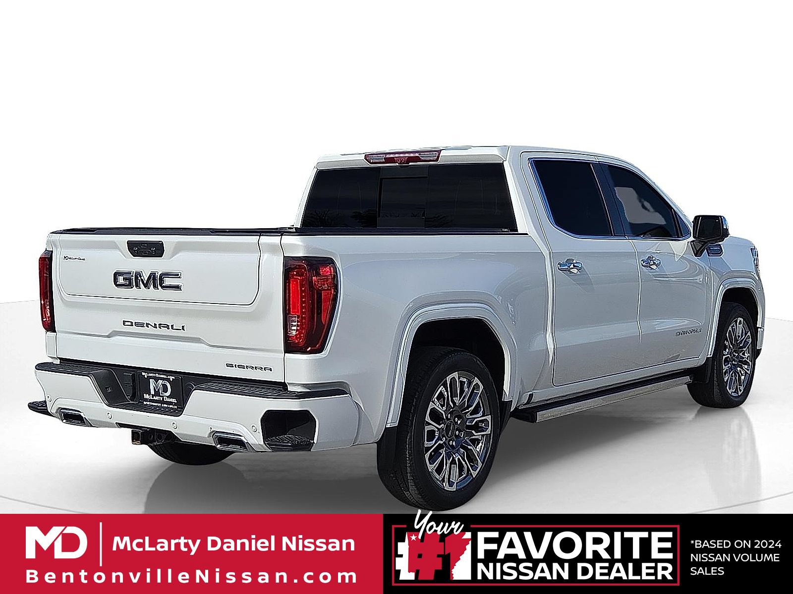 Used 2024 GMC Sierra 1500 Denali Ultimate AWD/4WD image 5