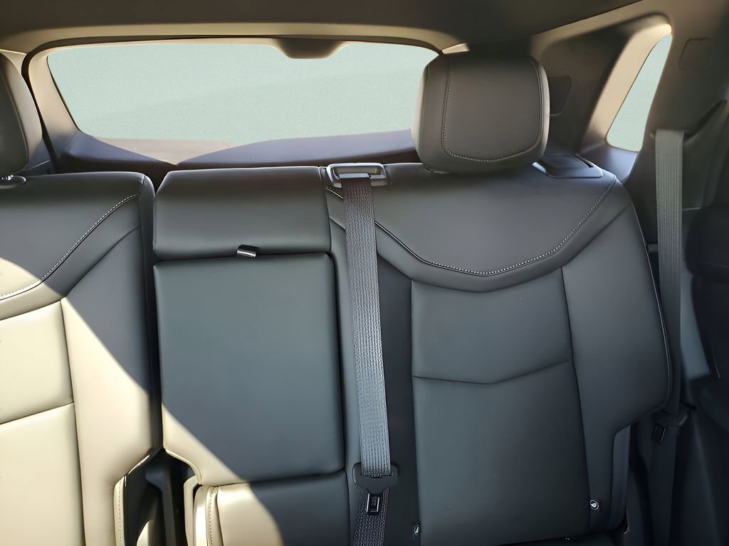 Used 2023 Cadillac XT5 Premium Luxury image 14