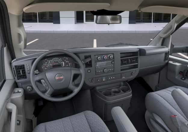 New 2025 GMC Savana 3500 w/ Power Convenience Package RWD image 4