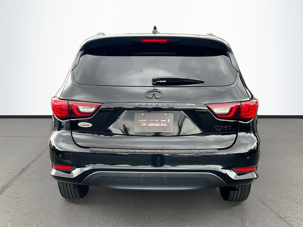 Used 2020 INFINITI QX60 Luxe w/ Essential Package FWD image 6