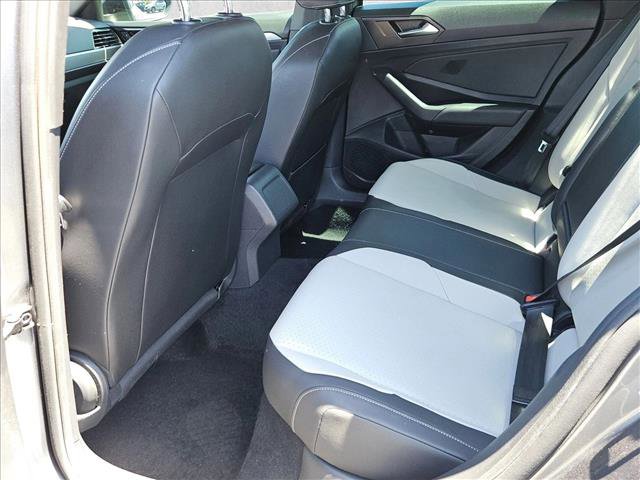 Used 2019 Volkswagen Jetta R-Line FWD image 23