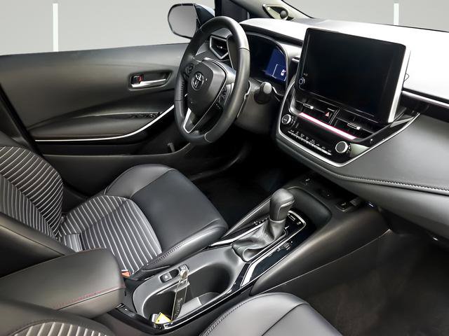 Used 2024 Toyota Corolla XSE FWD image 27