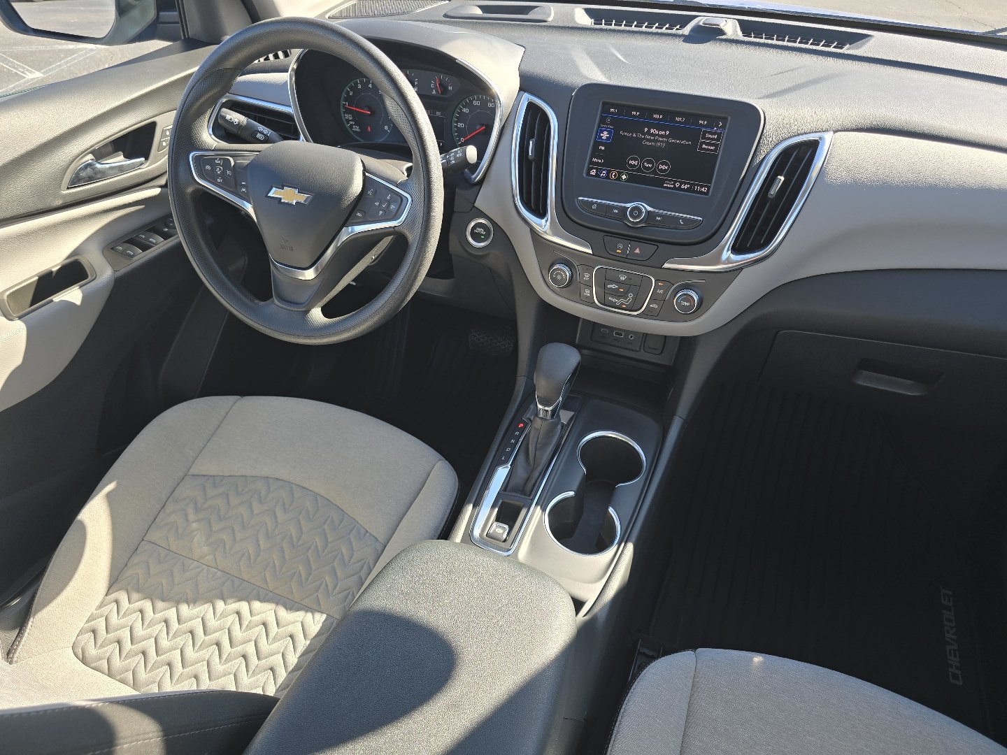 Certified 2024 Chevrolet Equinox LS FWD image 25