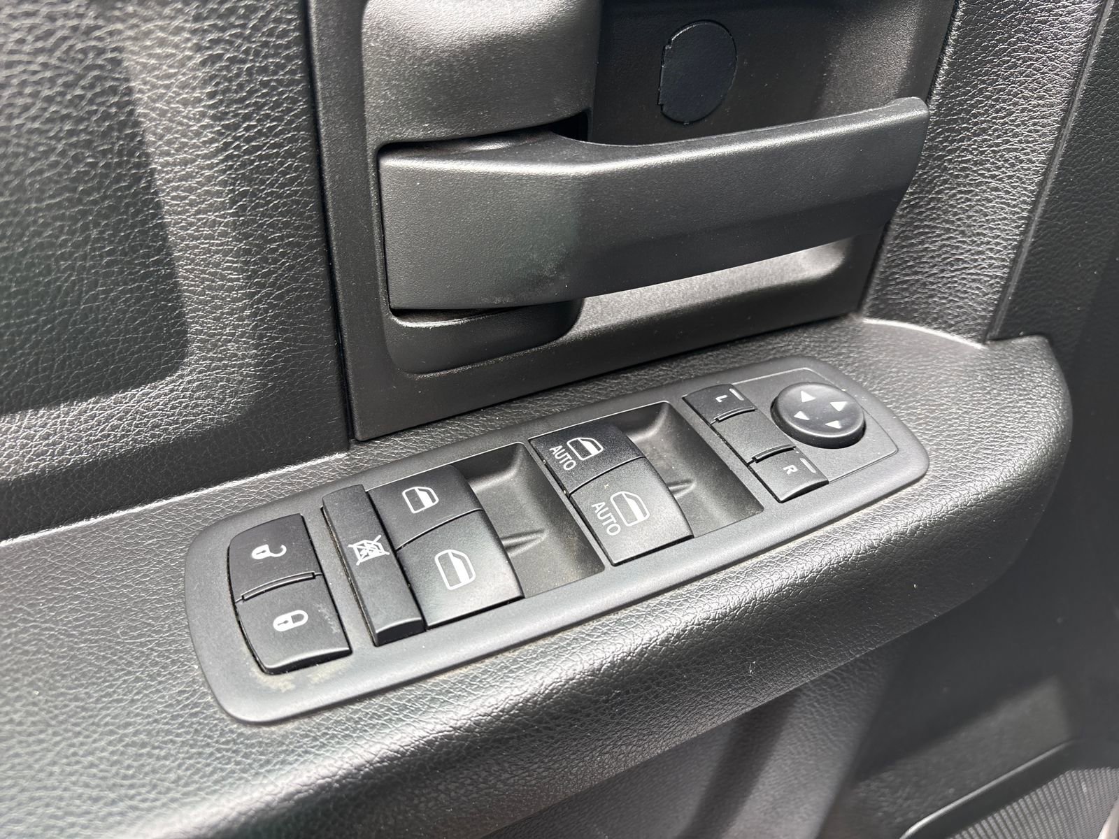 Used 2019 RAM 1500 Tradesman w/ Popular Equipment Group image 17