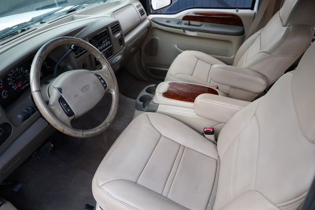 Used 2000 Ford Excursion Limited image 6