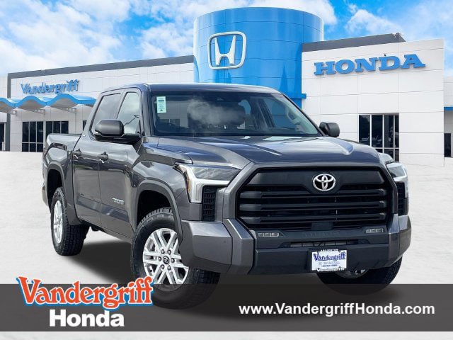 Used 2023 Toyota Tundra SR5 w/ SR5 Convenience Package AWD/4WD image 1