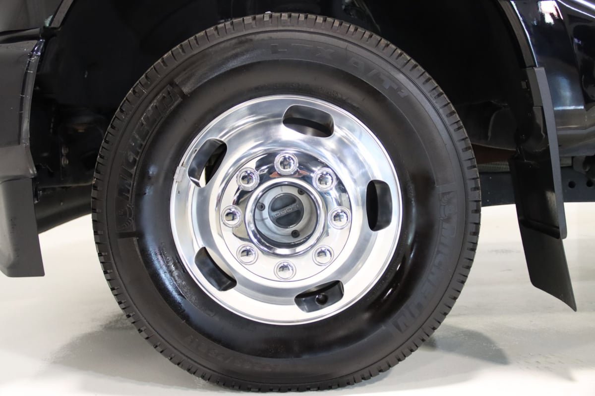 Used 2022 Ford F350 Platinum image 90