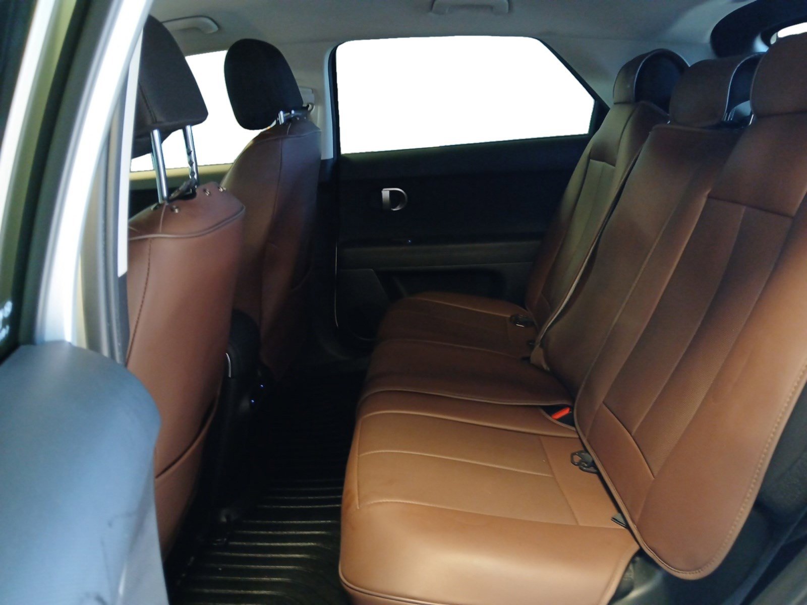 Used 2024 Hyundai Ioniq 5 SEL image 13