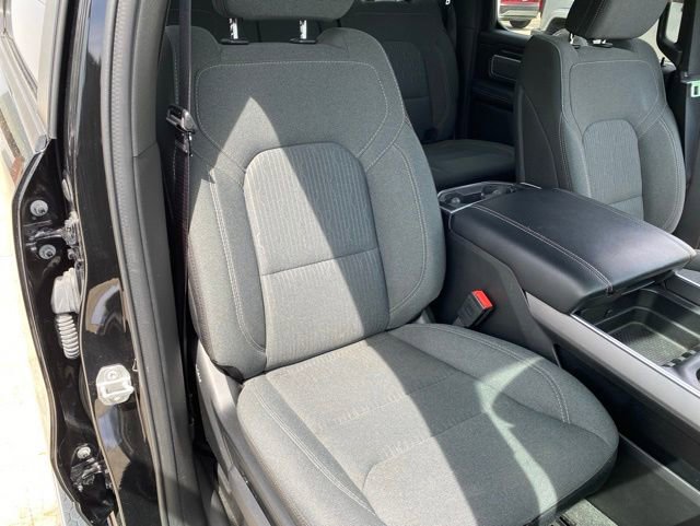 Used 2022 RAM 1500 Big Horn AWD/4WD image 15
