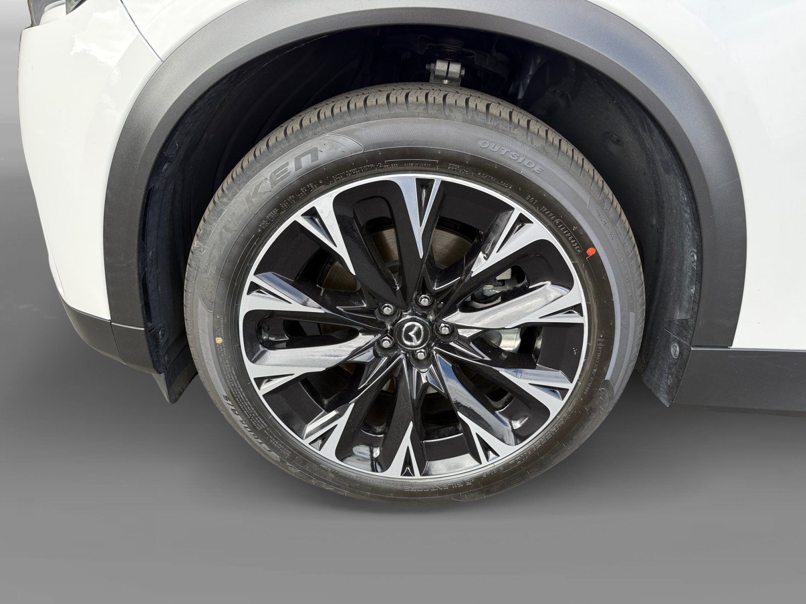 Certified 2024 MAZDA CX-90 Plug-In Hybrid w/ Premium Pkg AWD/4WD image 9