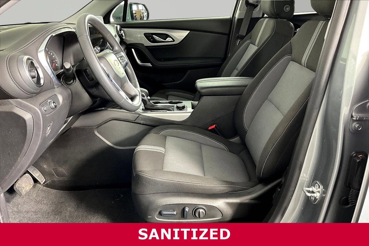 Used 2024 Chevrolet Blazer LT w/ Convenience Package FWD image 19