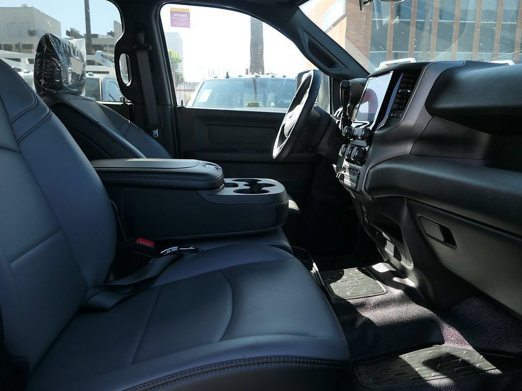 New 2026 RAM 5500 Tradesman AWD/4WD image 24