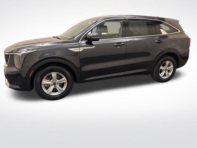 Certified 2025 Kia Sorento LX FWD image 8