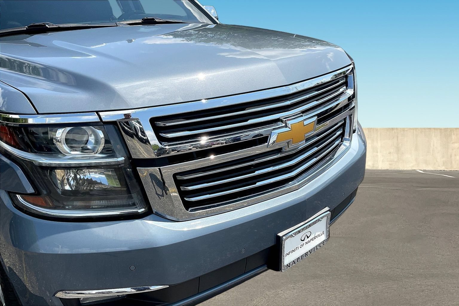 Used 2015 Chevrolet Suburban LTZ AWD/4WD image 32