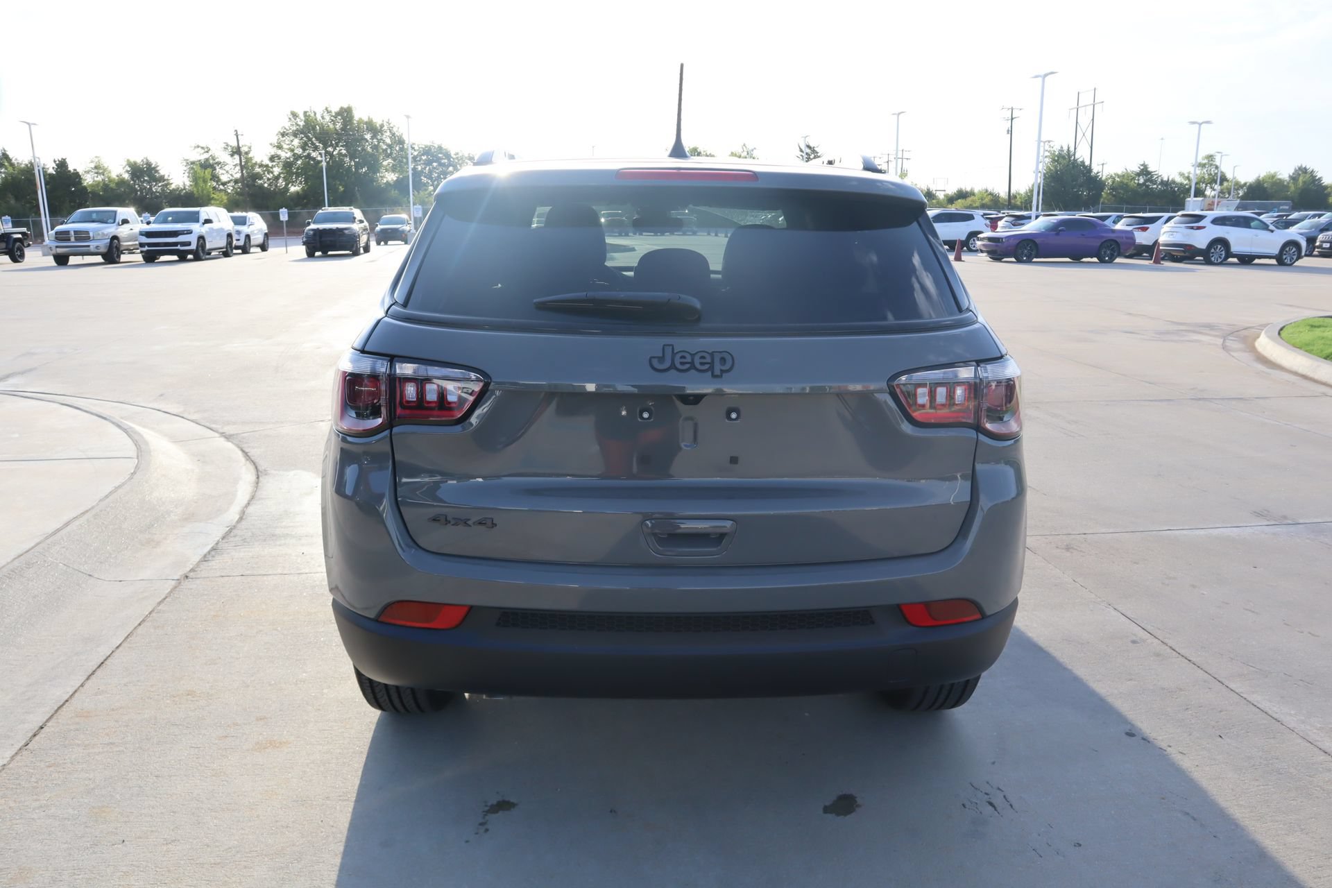 New 2026 Jeep Compass Latitude AWD/4WD image 21