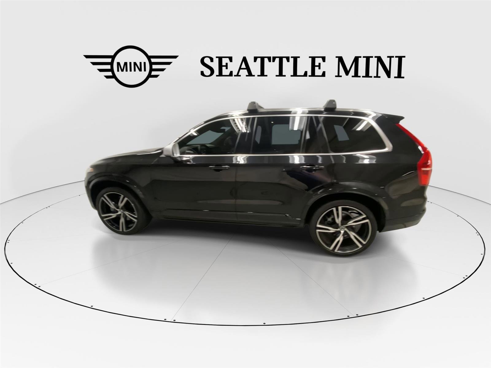 Used 2019 Volvo XC90 T5 R-Design w/ Advanced Package image 7