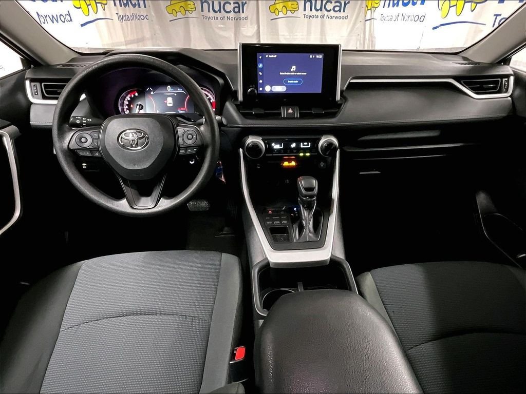 Certified 2023 Toyota RAV4 LE AWD/4WD image 21