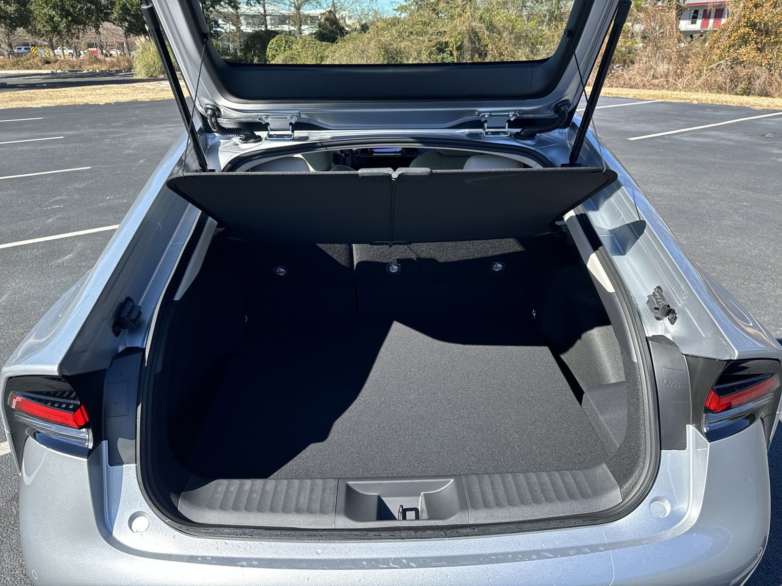 New 2024 Toyota Prius XLE FWD image 35