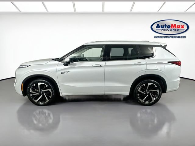 Used 2023 Mitsubishi Outlander SEL AWD/4WD image 7