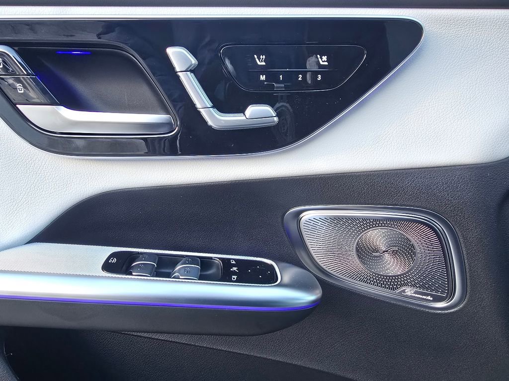 New 2026 Mercedes-Benz GLC 300 GLC 300 image 23