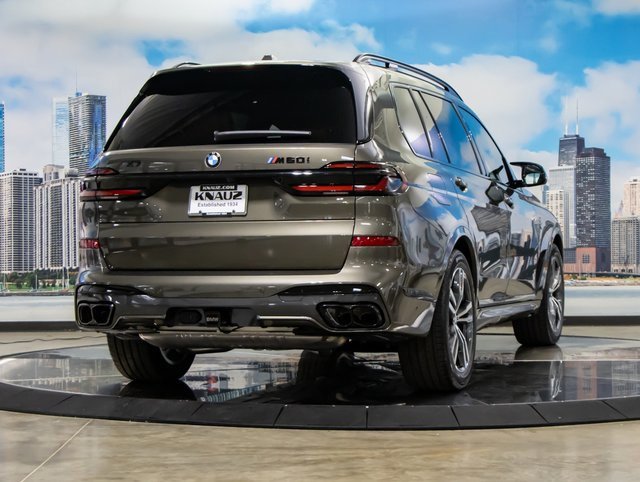New 2026 BMW X7 M60i image 8