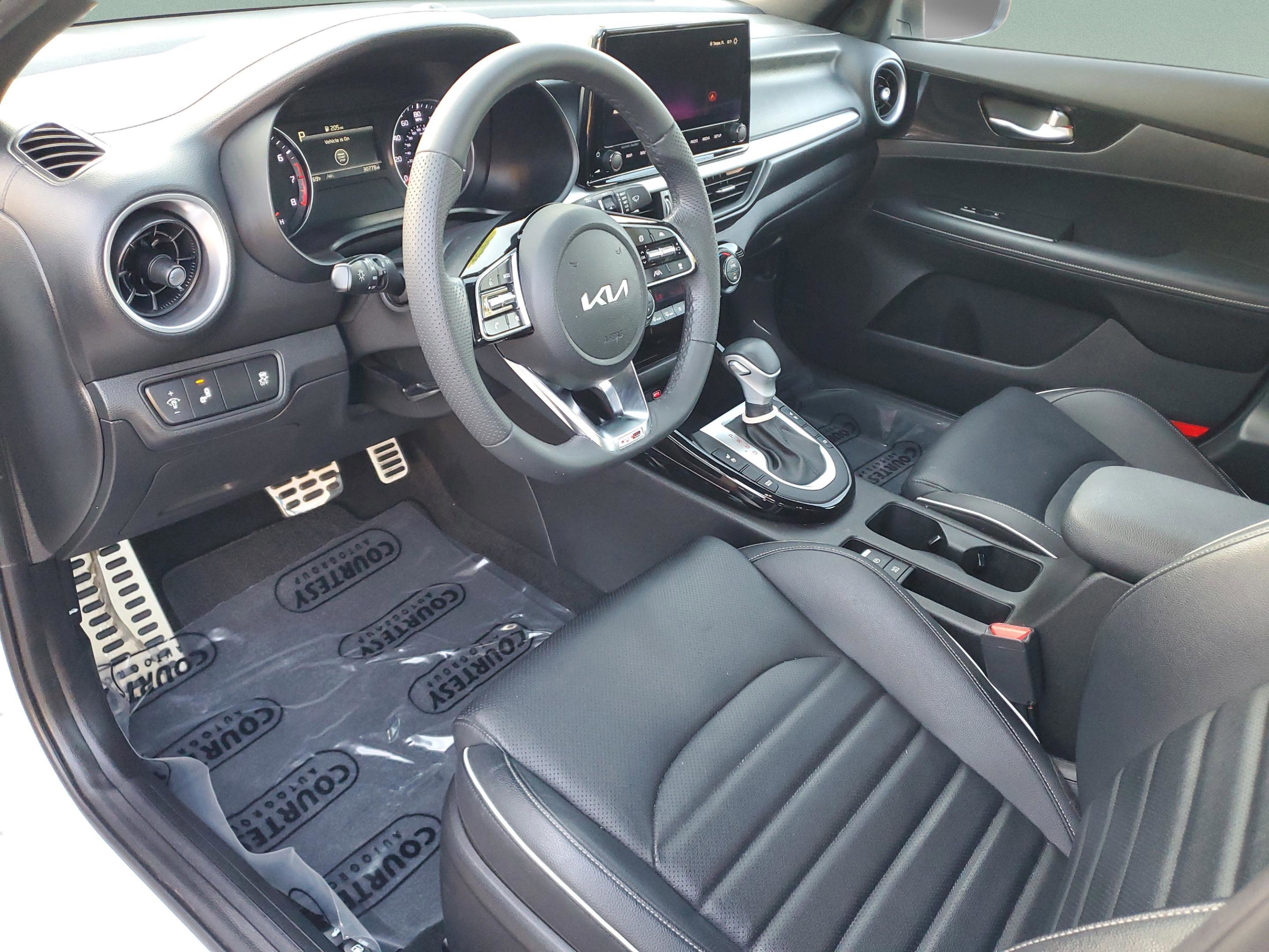 Certified 2023 Kia Forte GT-Line w/ GT-Line Premium Package FWD image 16