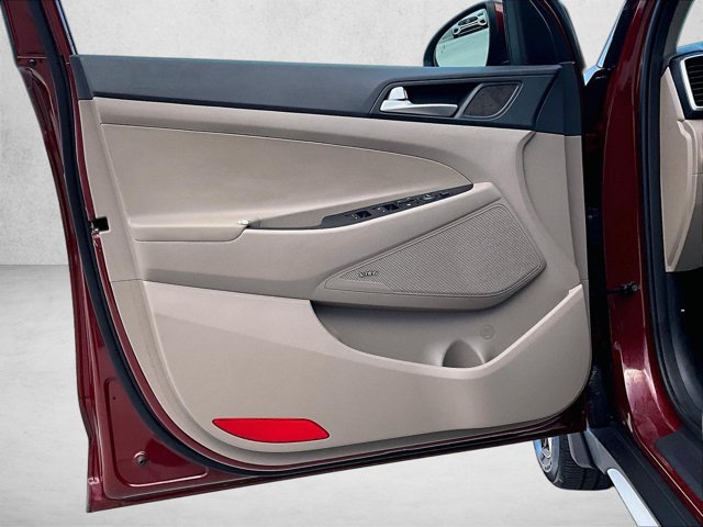 Used 2020 Hyundai Tucson Sport FWD image 18