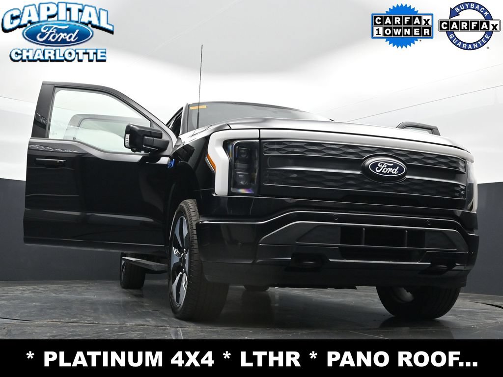 Used 2025 Ford F150 Lightning Platinum AWD/4WD image 37