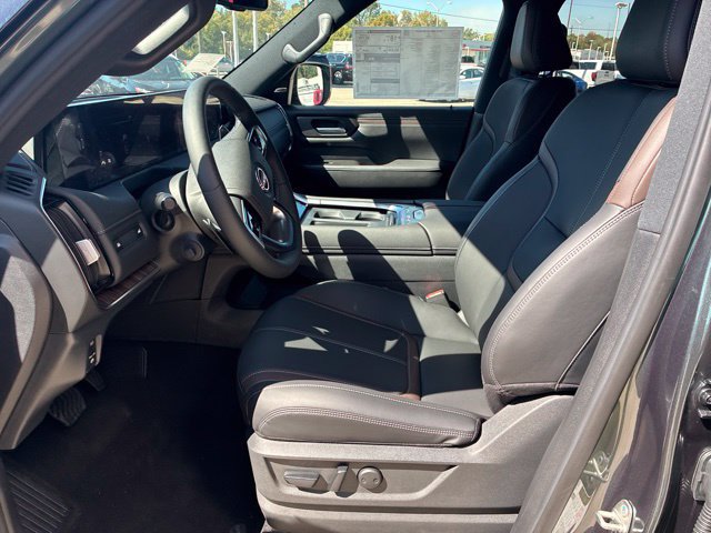 New 2026 Nissan Armada SL w/ Captain's Chari Seat Package RWD image 9