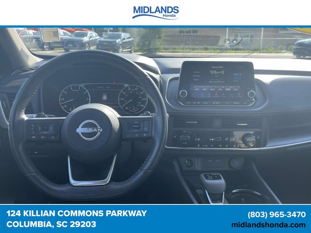 Used 2024 Nissan Rogue SV w/ SV Premium Package FWD image 12