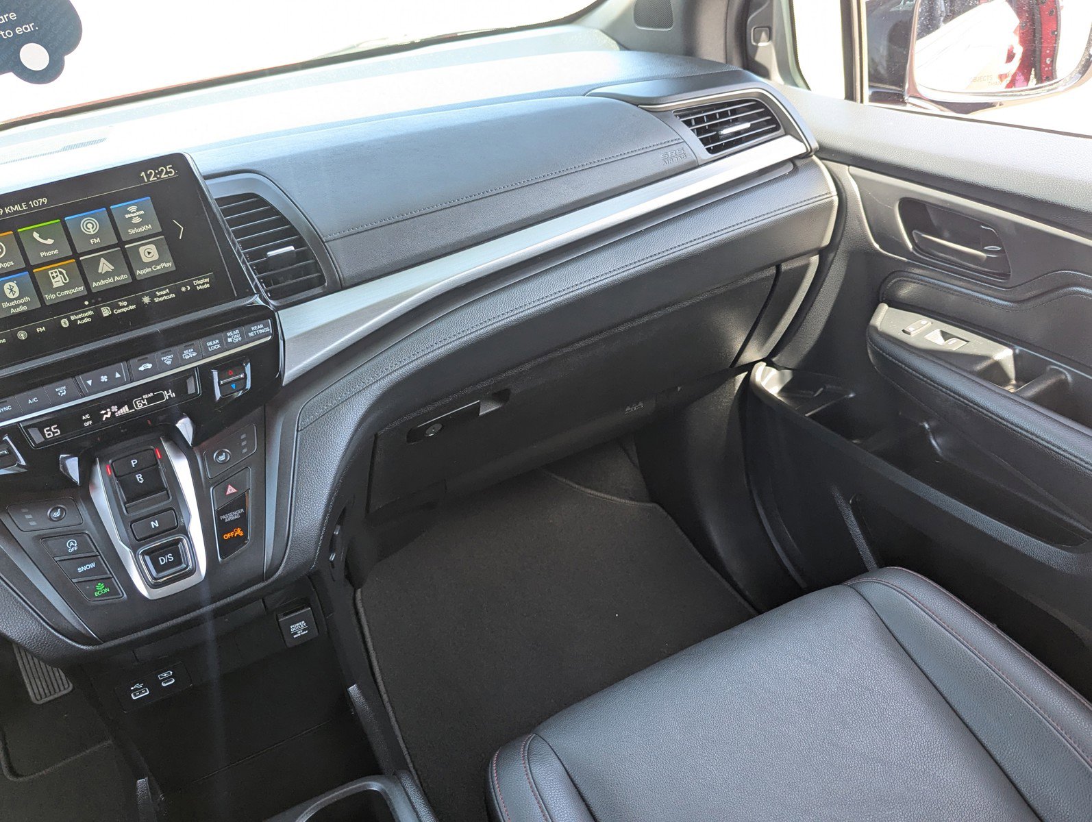 Used 2025 Honda Odyssey Sport-L image 18