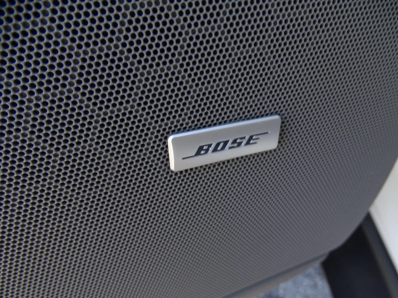 Used 2017 Cadillac XT5 Luxury image 18