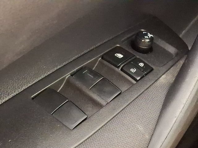 Used 2023 Toyota Corolla LE w/ Carpet Mat Package (TMS) FWD image 24