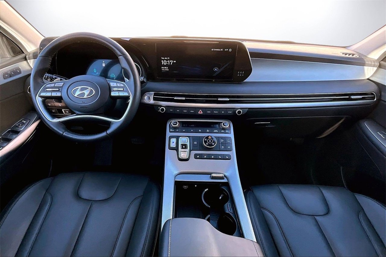 Used 2023 Hyundai Palisade SEL image 15