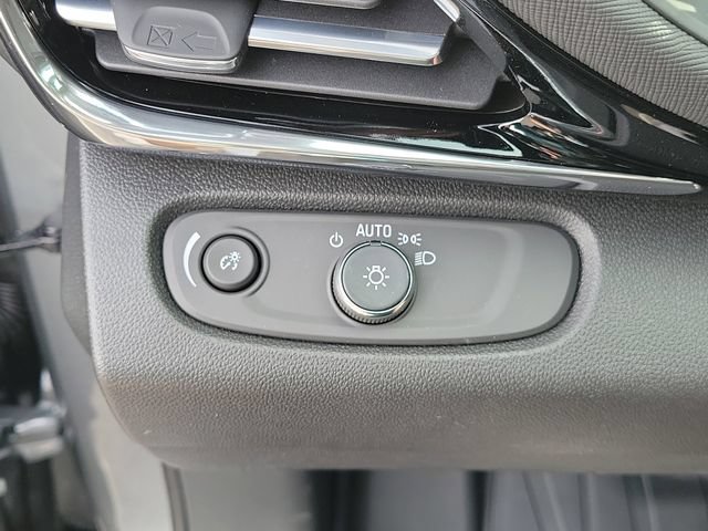 New 2026 Buick Envista Sport Touring w/ Convenience I Package FWD image 22