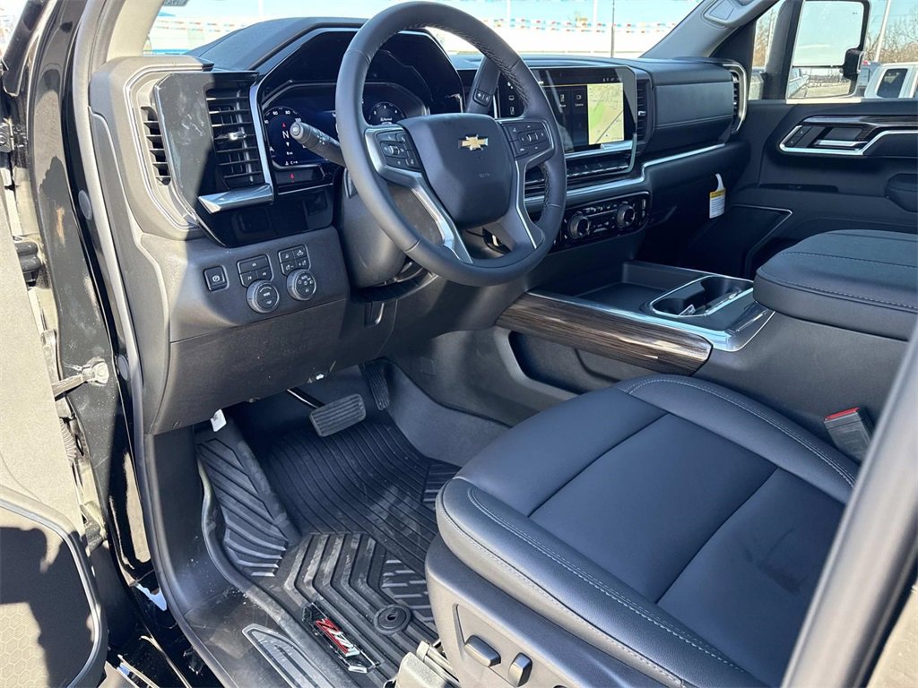 New 2026 Chevrolet Silverado 2500 LT w/ Texas Edition image 9