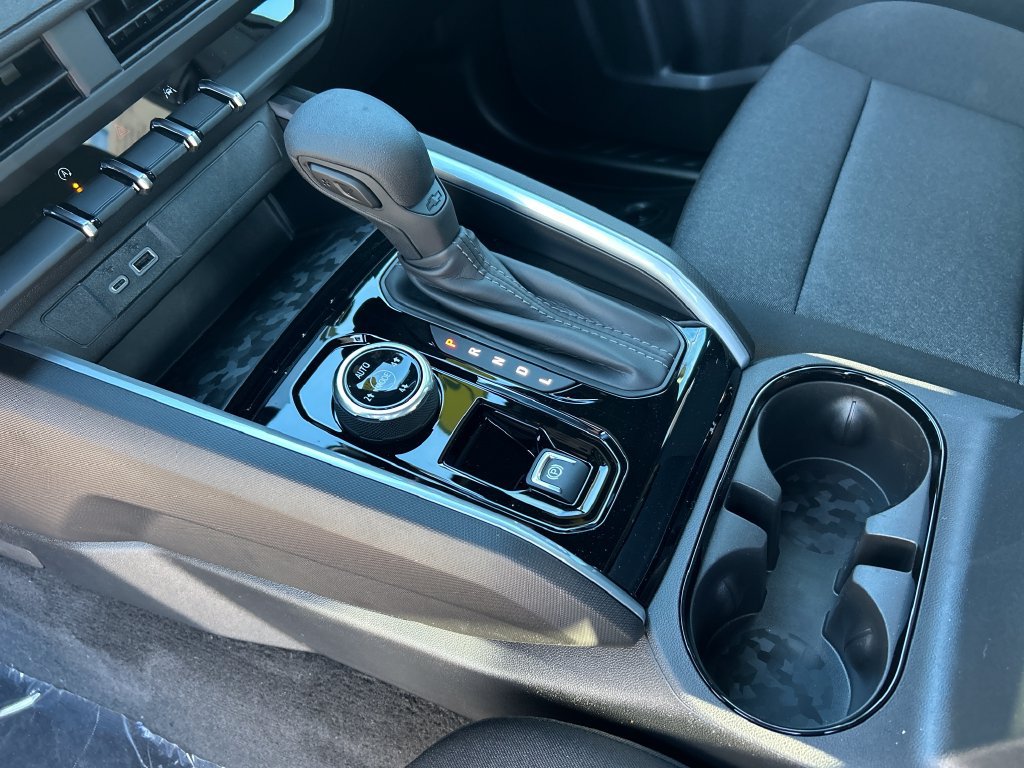 New 2026 Chevrolet Colorado Trail Boss AWD/4WD image 15
