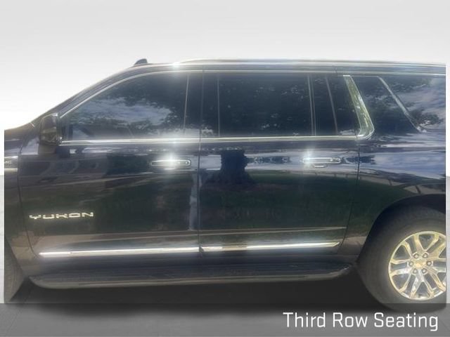 Used 2022 GMC Yukon XL SLT w/ SLT Luxury Package AWD/4WD image 5