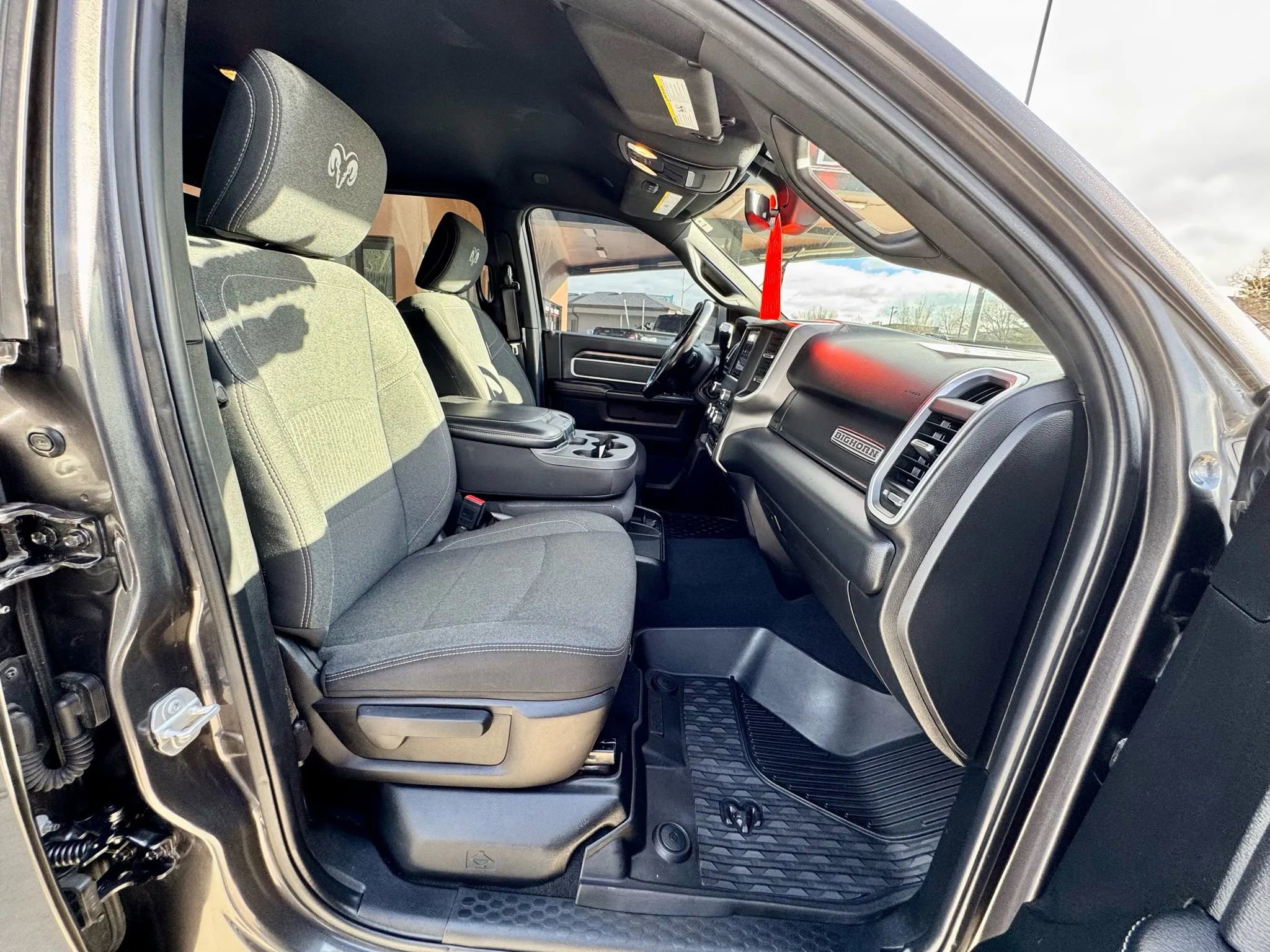 Used 2020 RAM 2500 Big Horn w/ Level 2 Equipment Group image 21