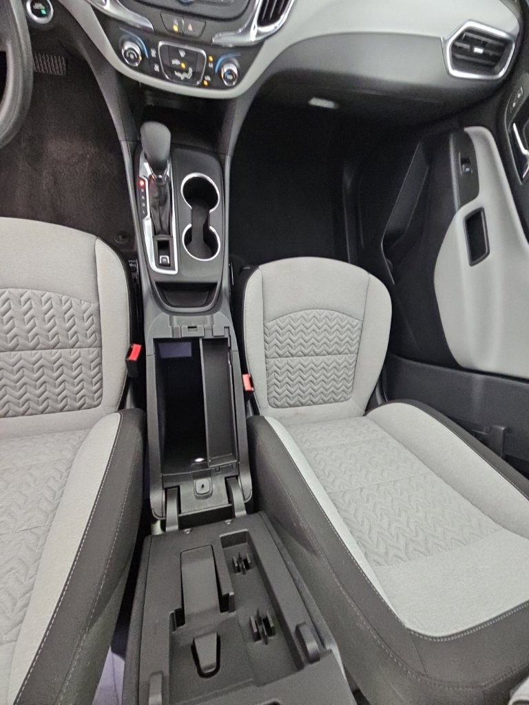 Used 2024 Chevrolet Equinox LS w/ LS Convenience Package FWD image 30