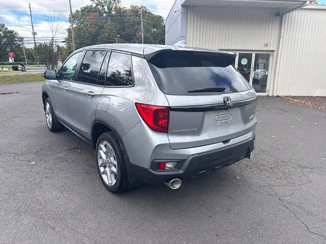 Used 2024 Honda Passport EX-L image 5