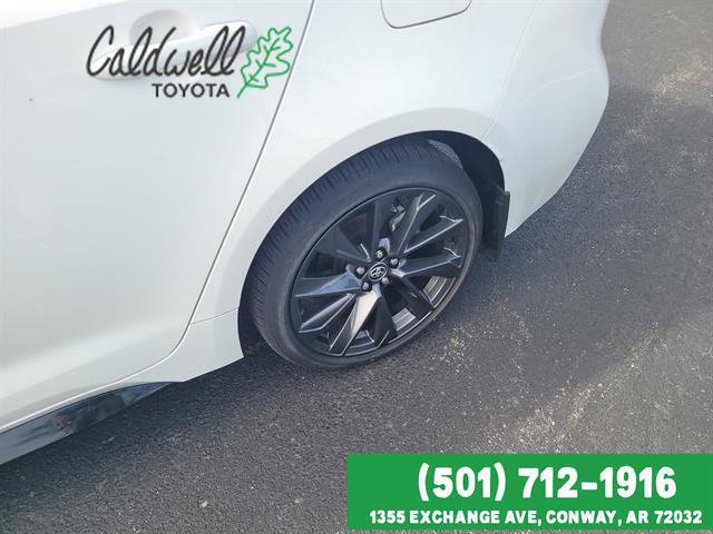 Used 2025 Toyota Corolla SE w/ SE Premium Package image 9