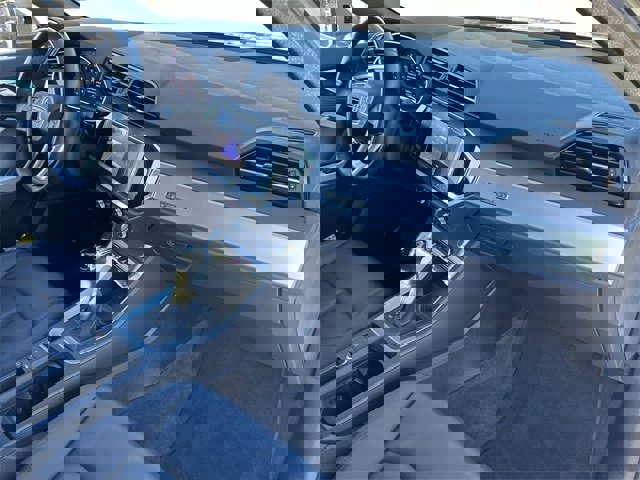 Used 2020 Audi Q3 2.0T Premium w/ Convenience Package image 13