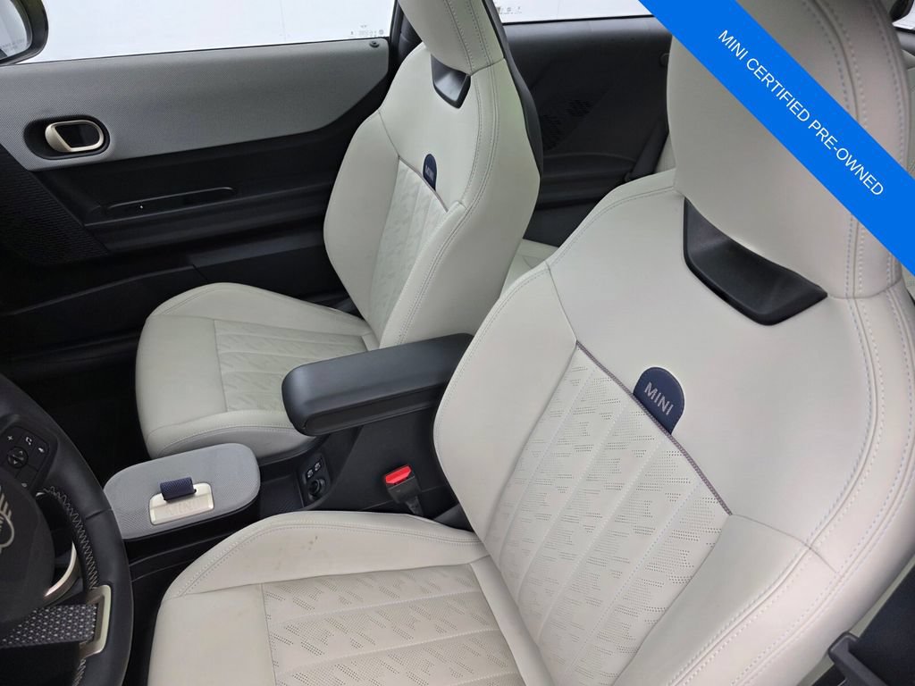 Used 2025 MINI Cooper S FWD image 11
