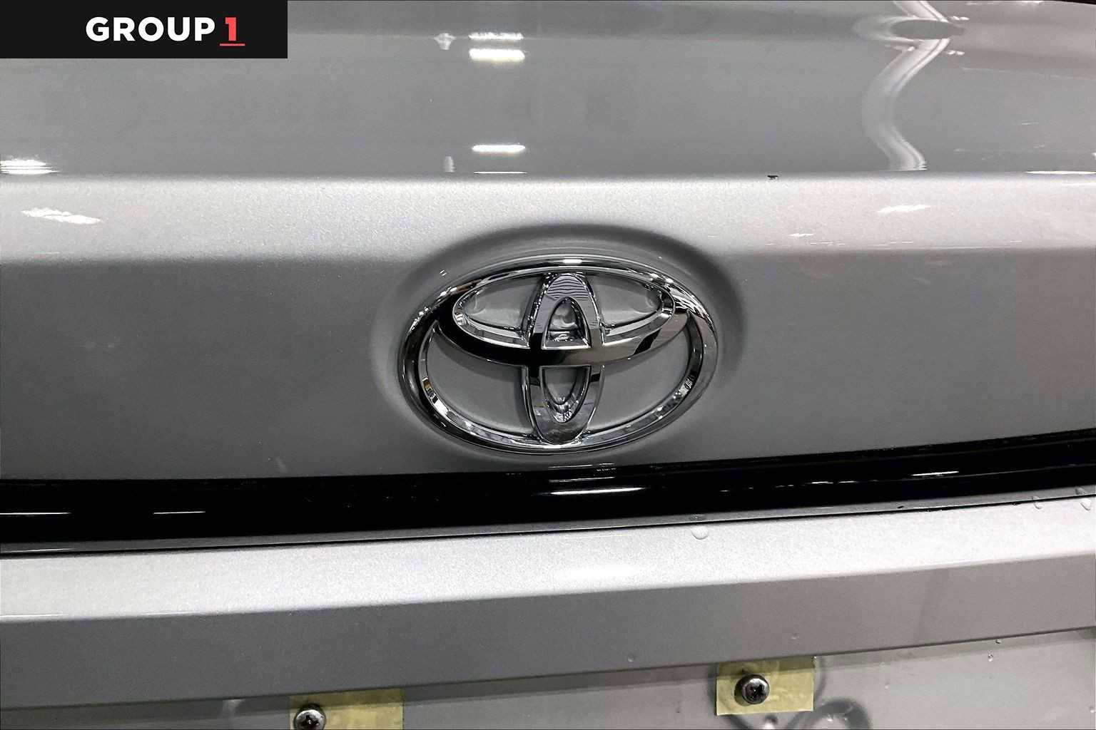 Certified 2025 Toyota Corolla LE FWD image 31