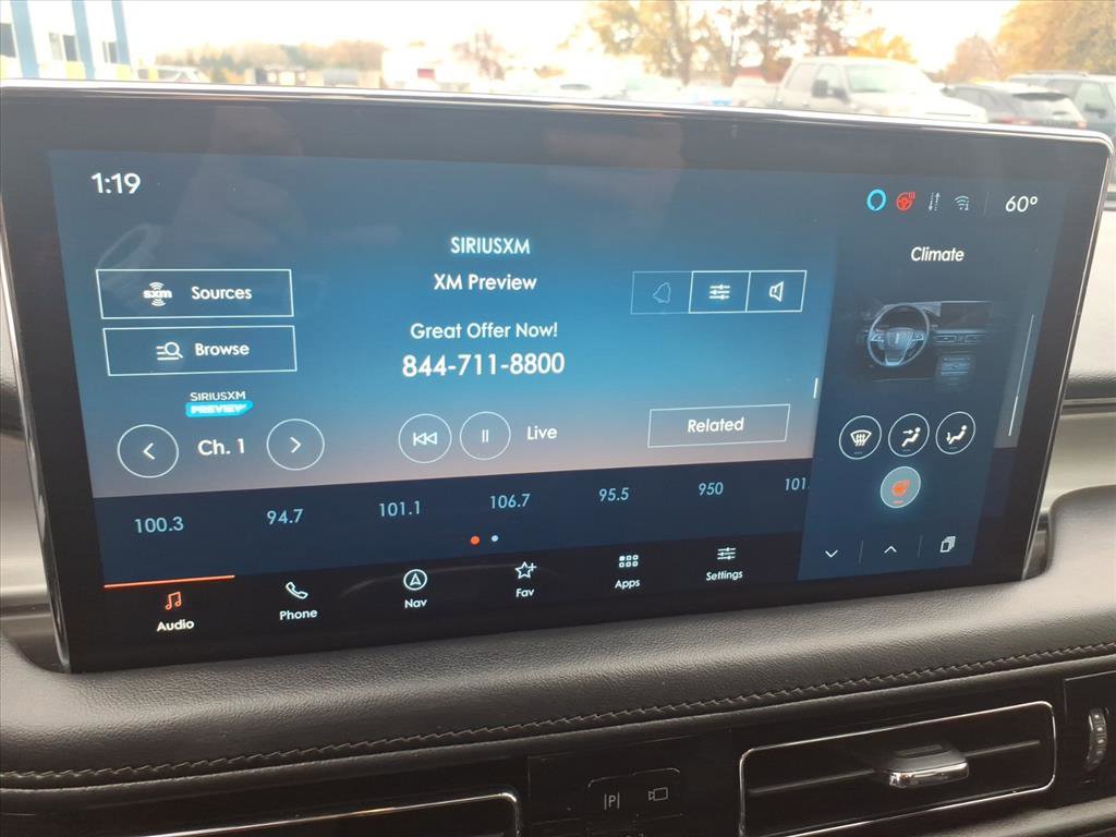 Certified 2023 Lincoln Nautilus Reserve w/ Monochromatic Package image 17