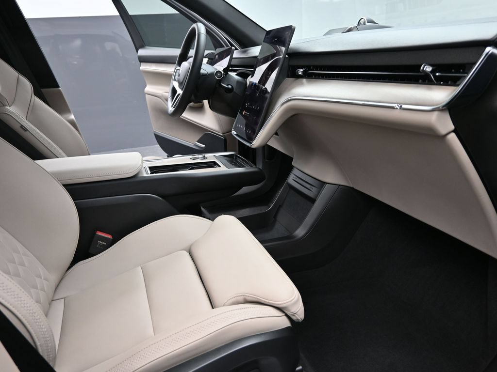 New 2025 Volvo EX90 Ultra AWD/4WD image 25