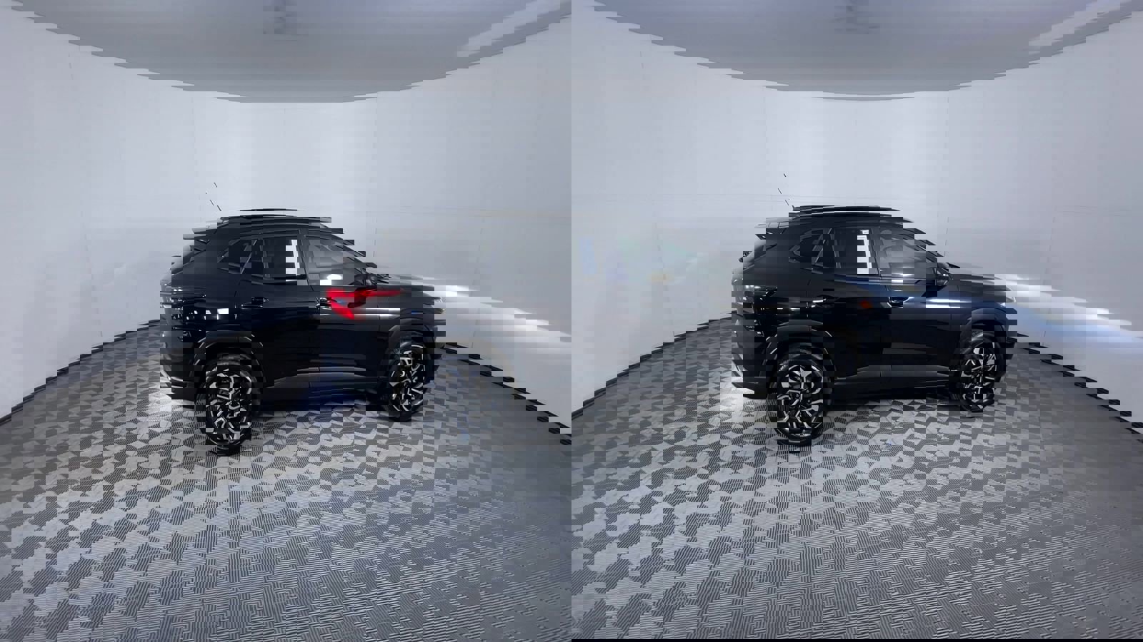 Used 2025 Chevrolet Trax RS w/ Driver Confidence Package image 9